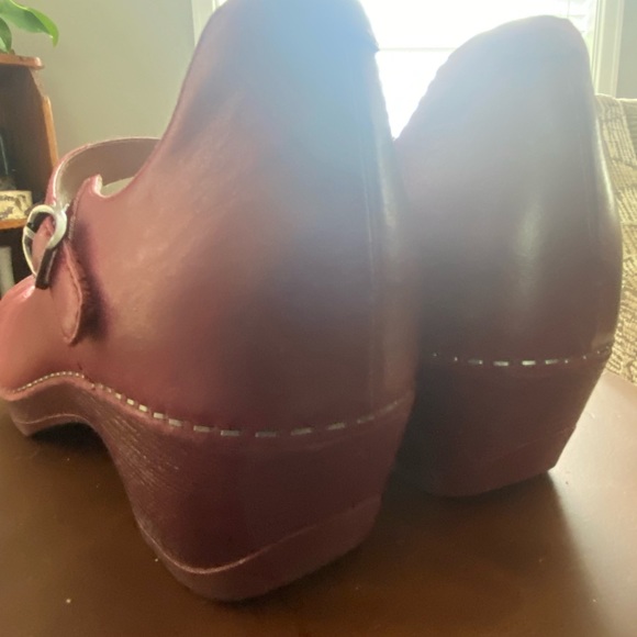 Red Maryjane Dansko, size 41 - Picture 2 of 6